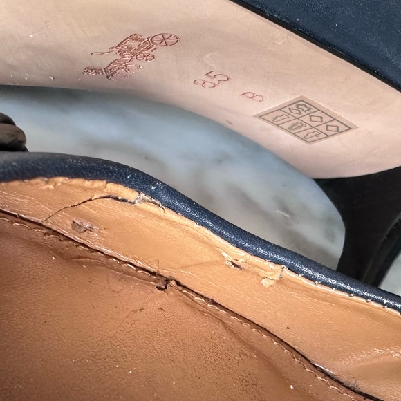 Navy Coach Bowery Pointed Heel, pump size 8.5 - Picture 9 of 10